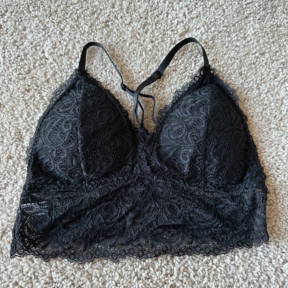 Women’s group of 3 bralettes